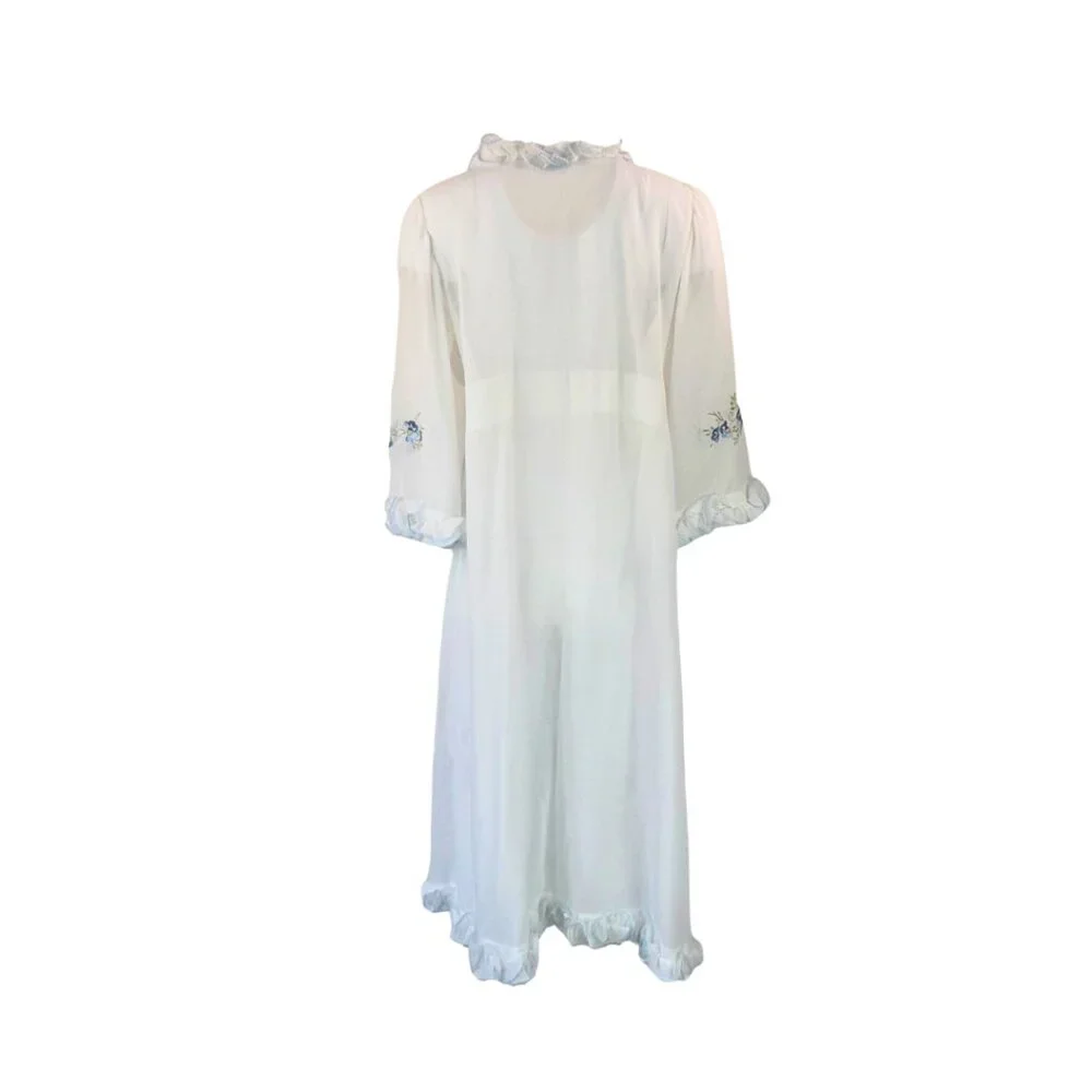 Stunning Vintage Robe - Picture 2 of 3